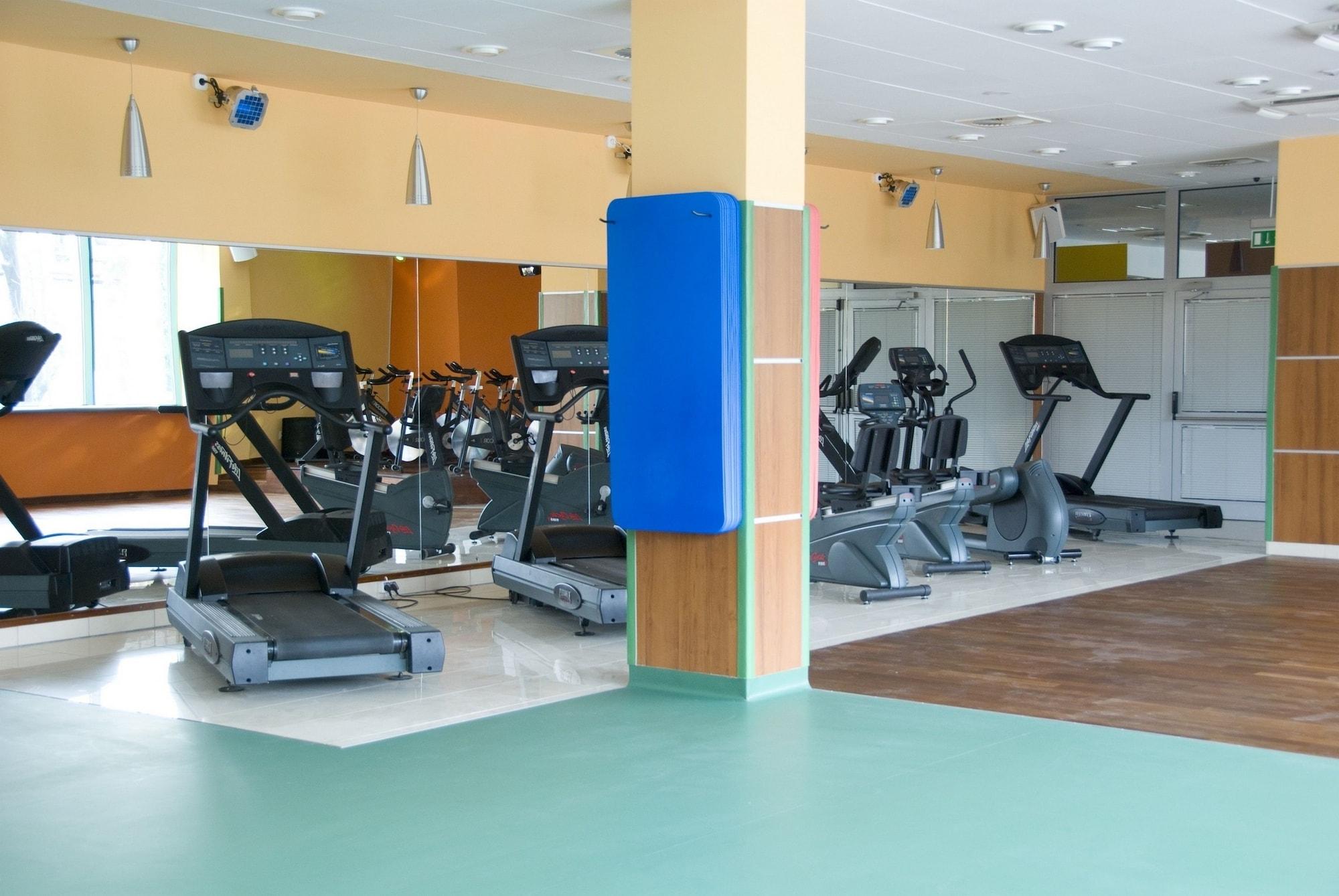 Gimnasio Kompleks Antałówka Termy & Med – POLSKIE TATRY S.A.