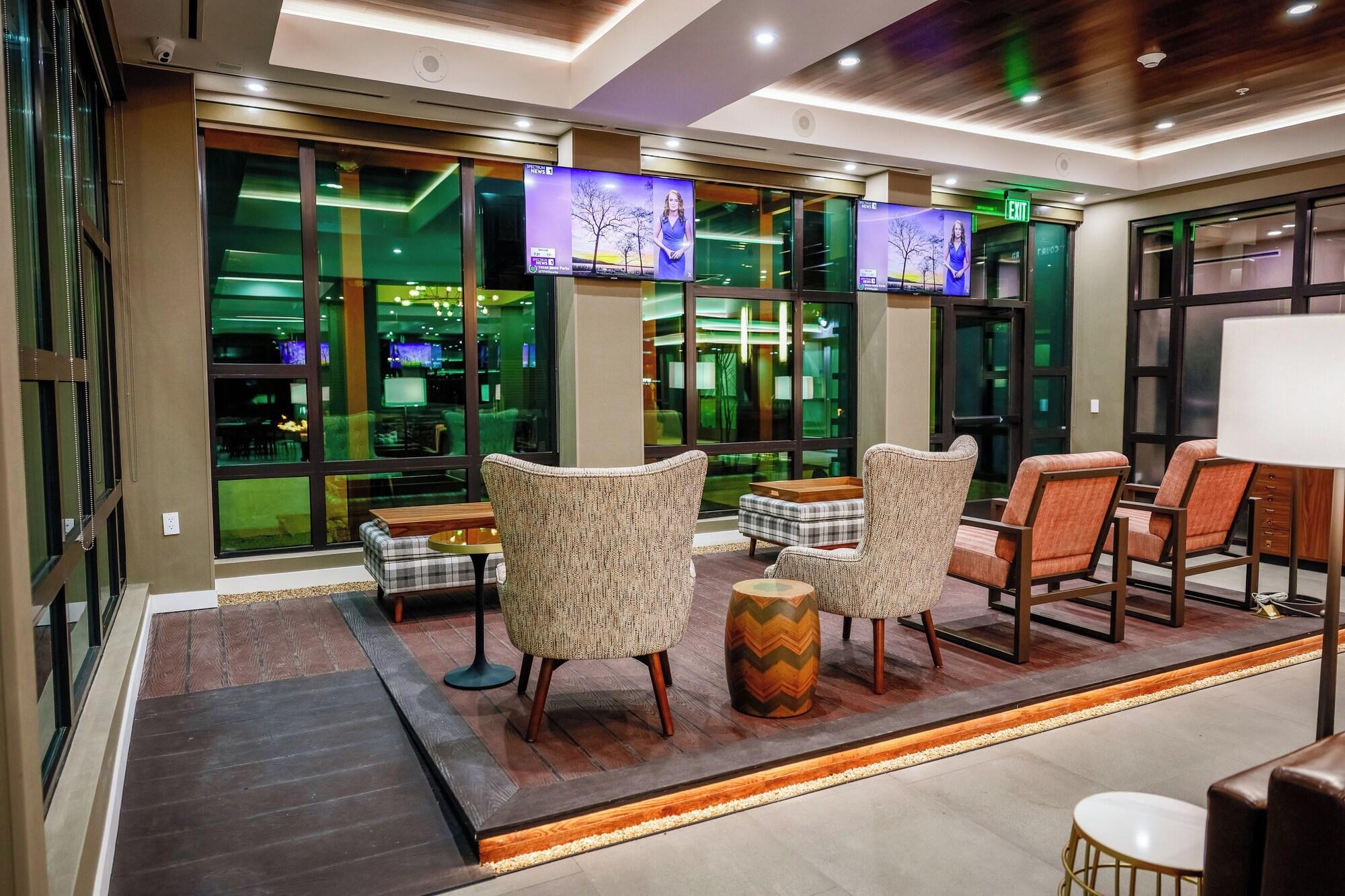 Vista Lobby Four Points BY Sheraton Austin Airport