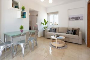 Arriendo temporal - Anemos Deluxe Suites - Maistros