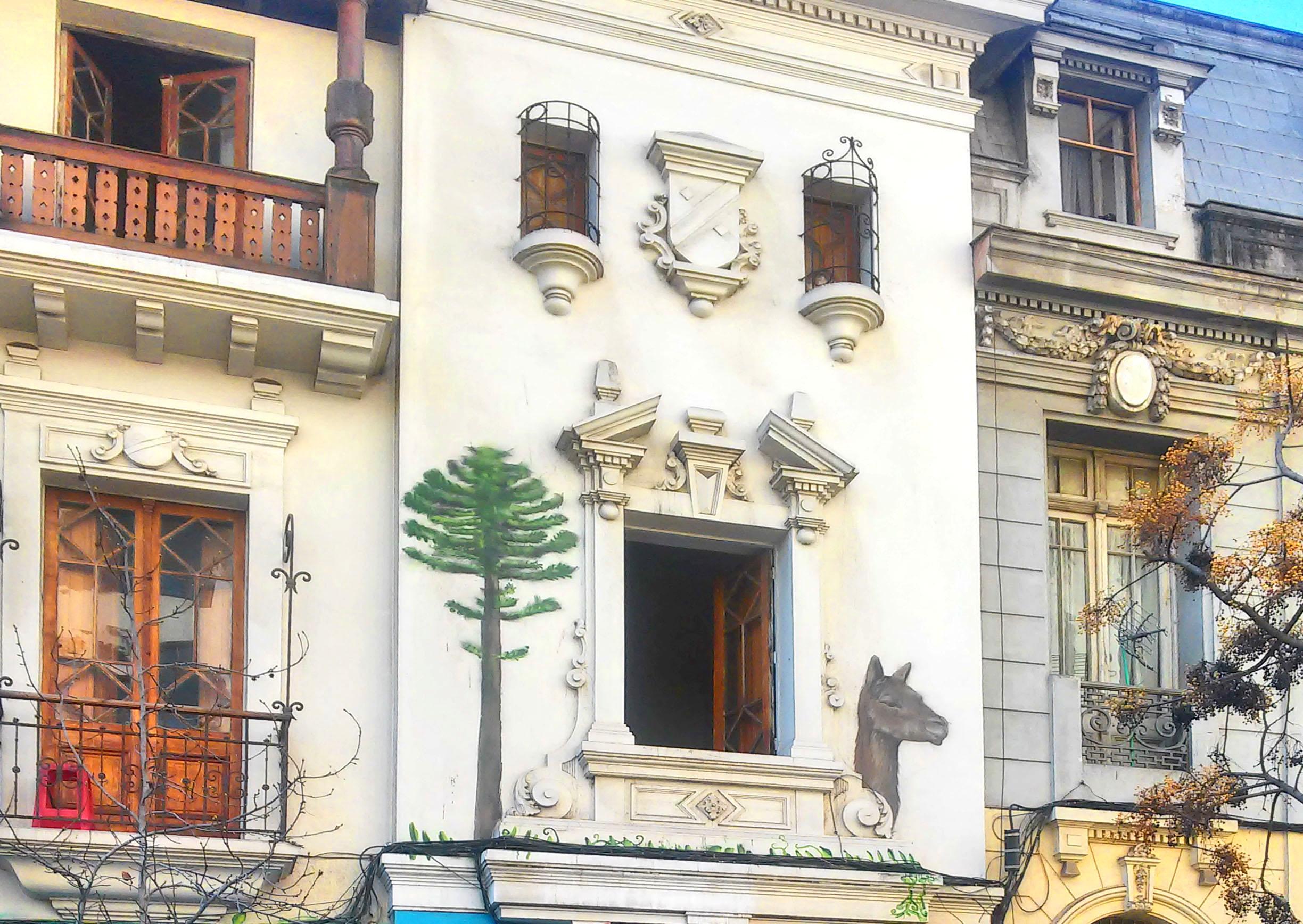 Vista Exterior Hostal Irreal - Hostel