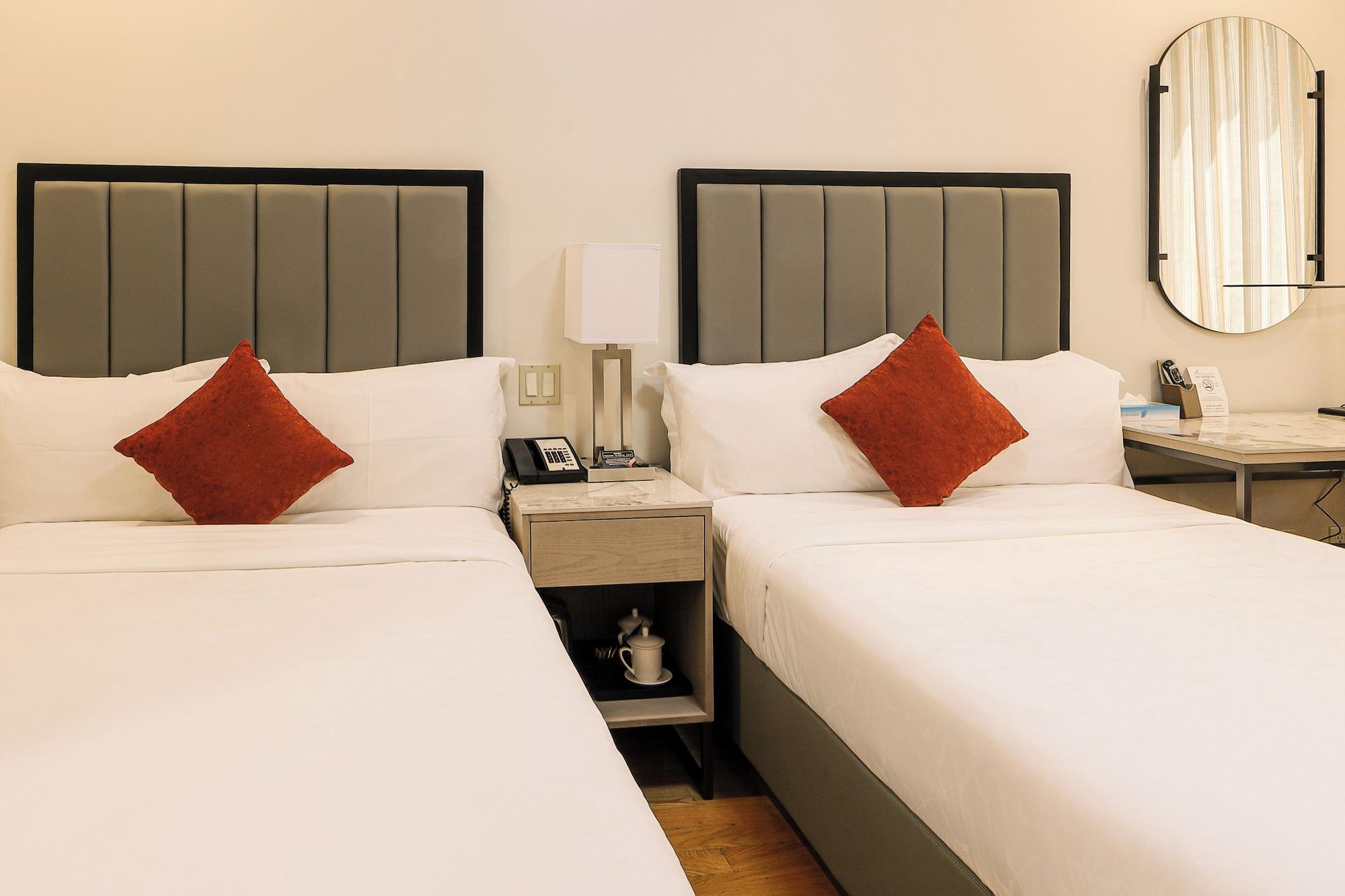 Varios Asiatic Hotel by LaGuardia Airport