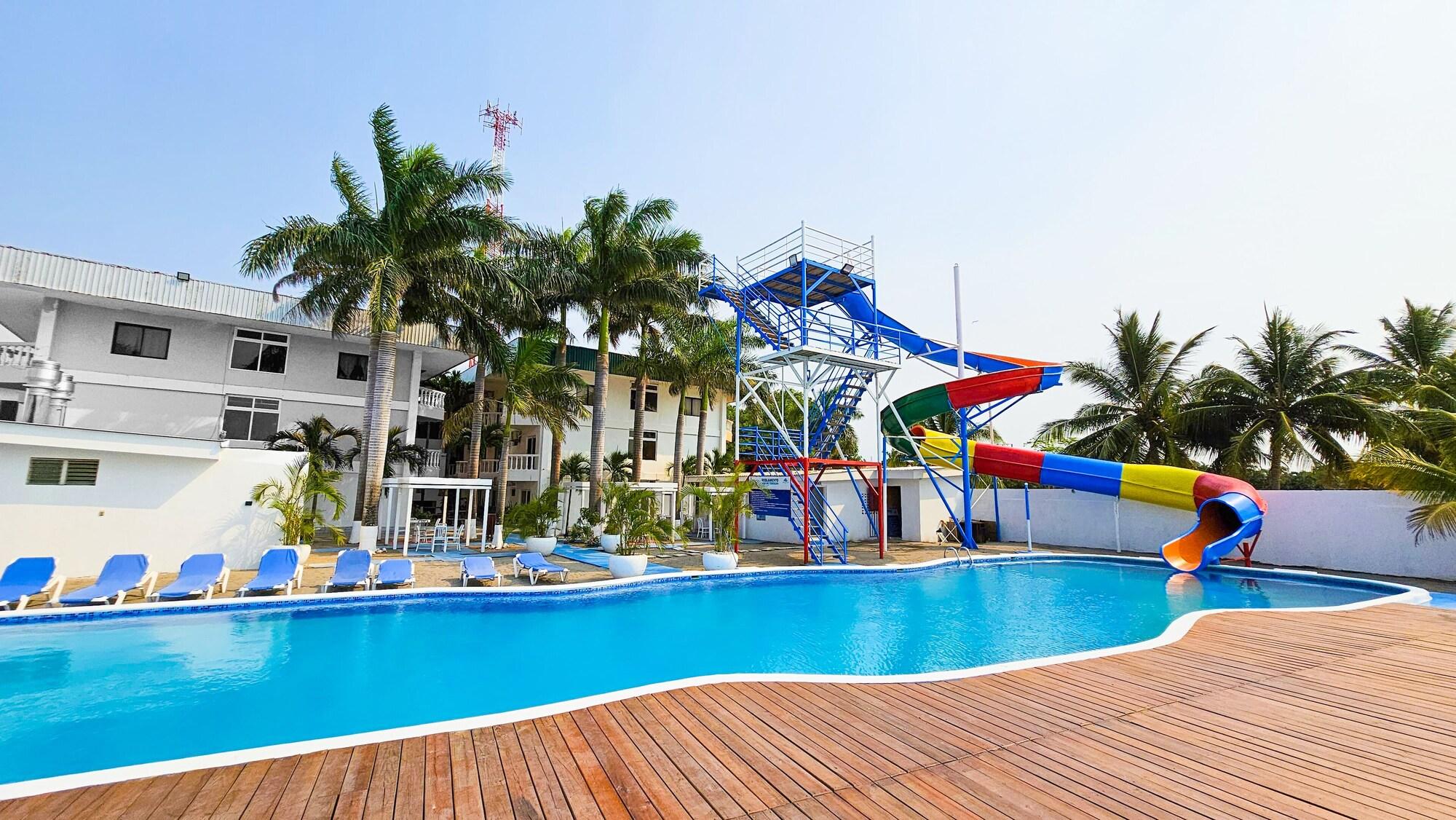 Vista Exterior Hotel Partenon Beach