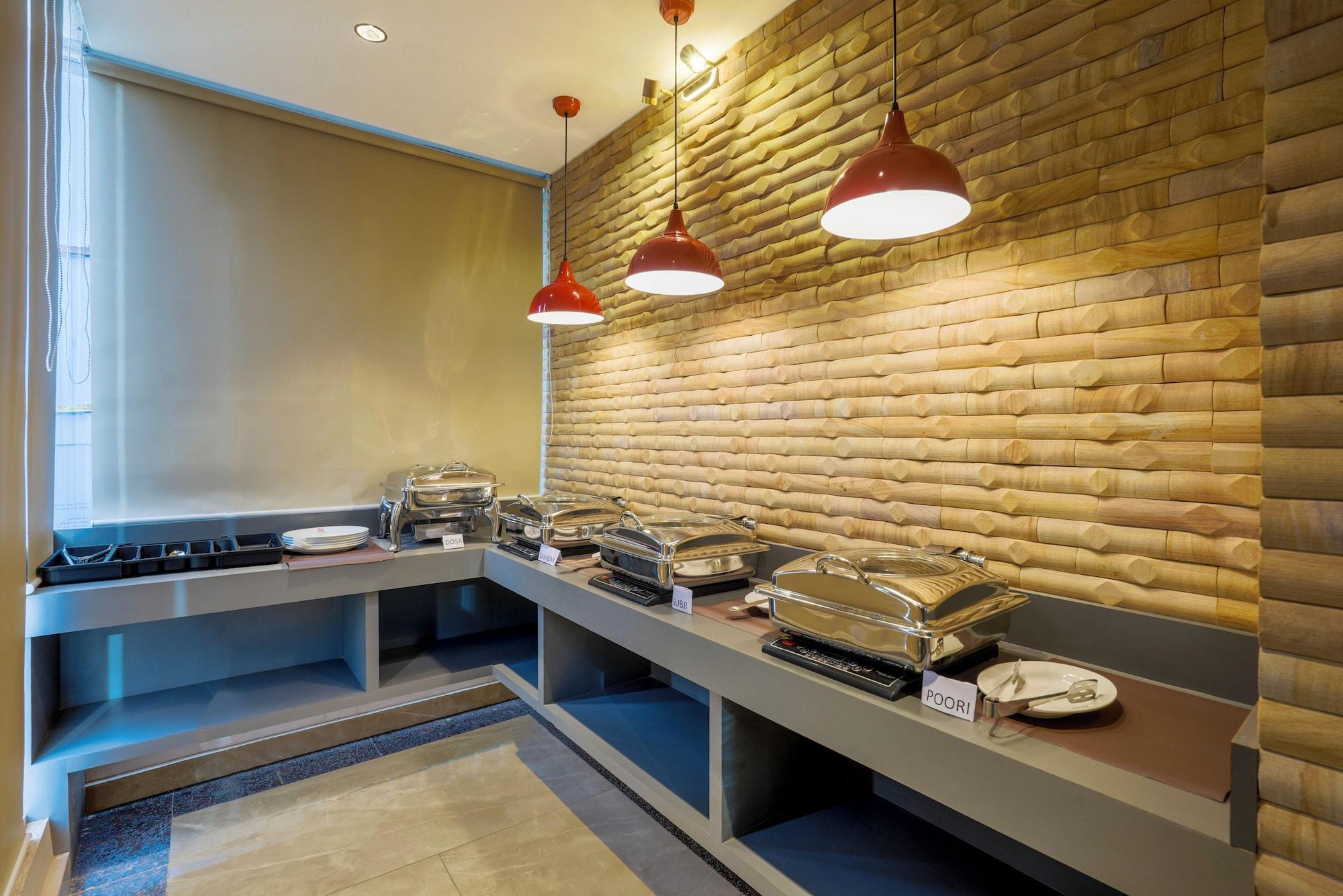 Restaurant Treebo Nestlay Rooms Whitefield