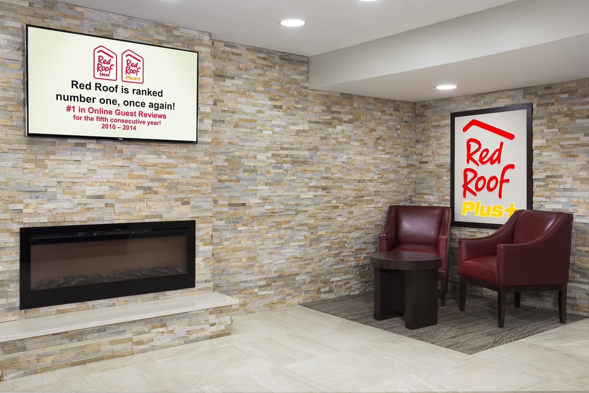 Vista Lobby Red Roof Inn PLUS+ Birmingham East - Irondale/ Airport