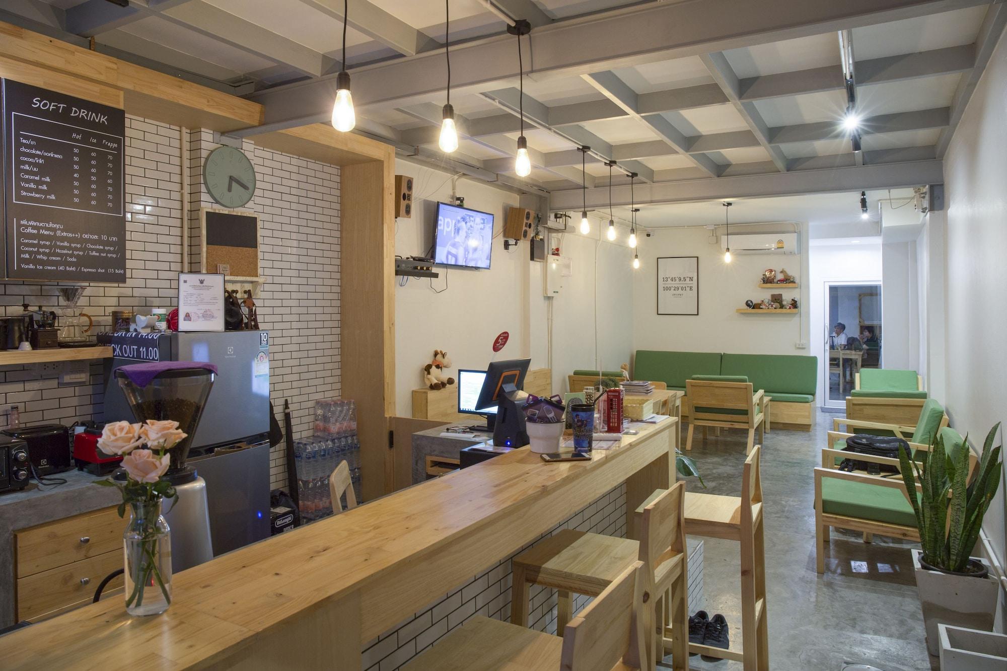 Vista Lobby Ekanake Hostel