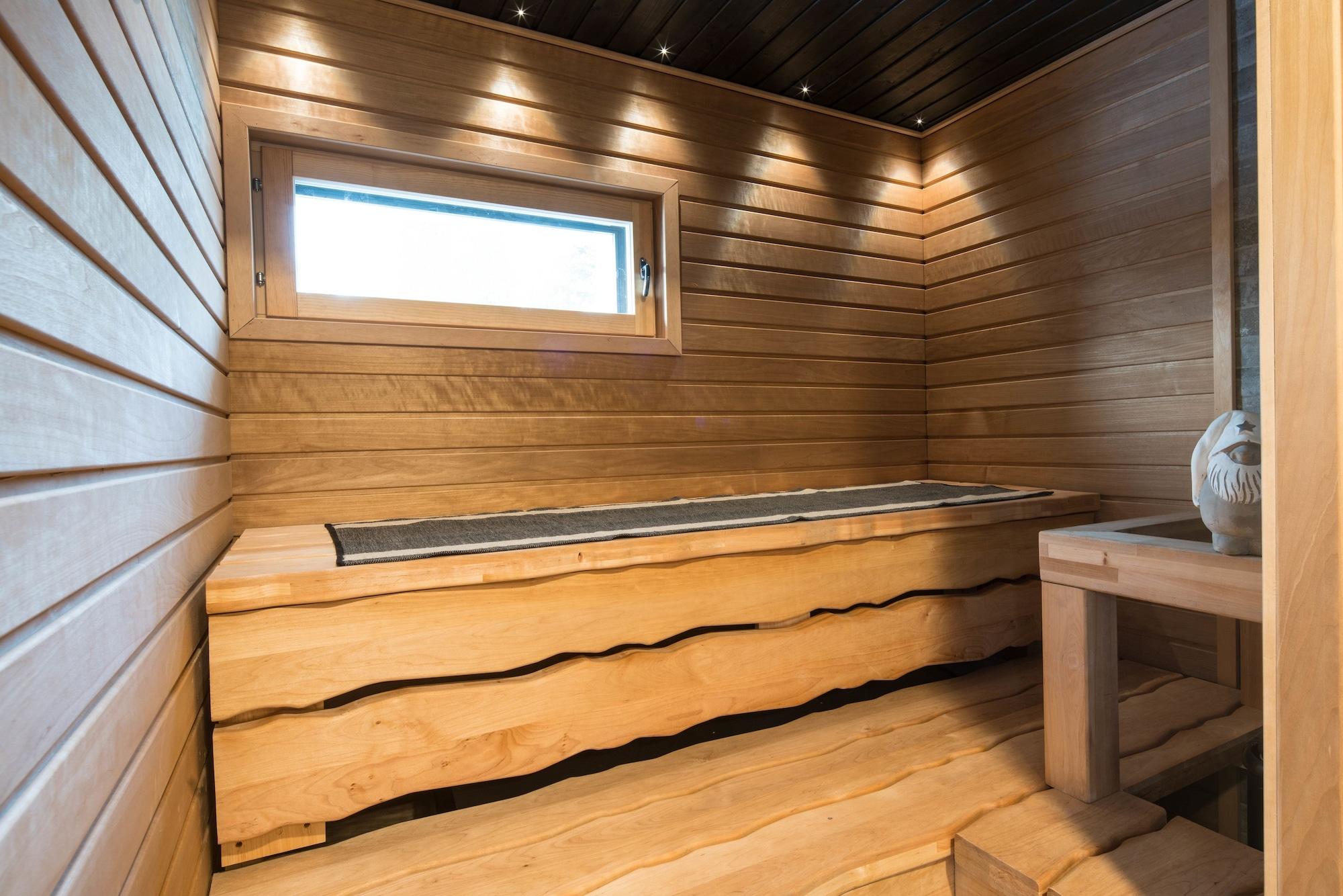 Spa Santa's Igloos Arctic Circle