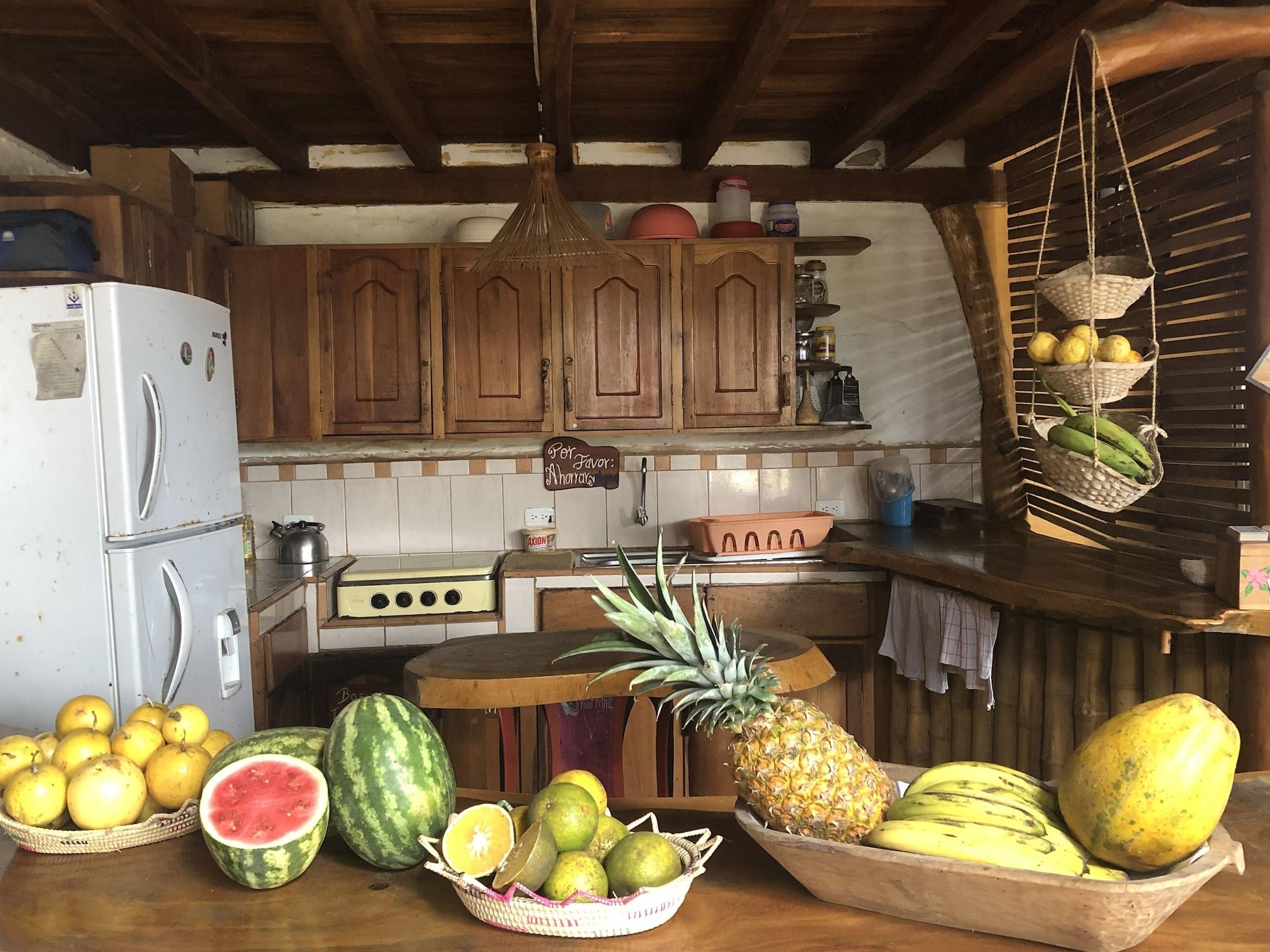 Comodidades del Alojamiento Hostal Rutamar - Hostel