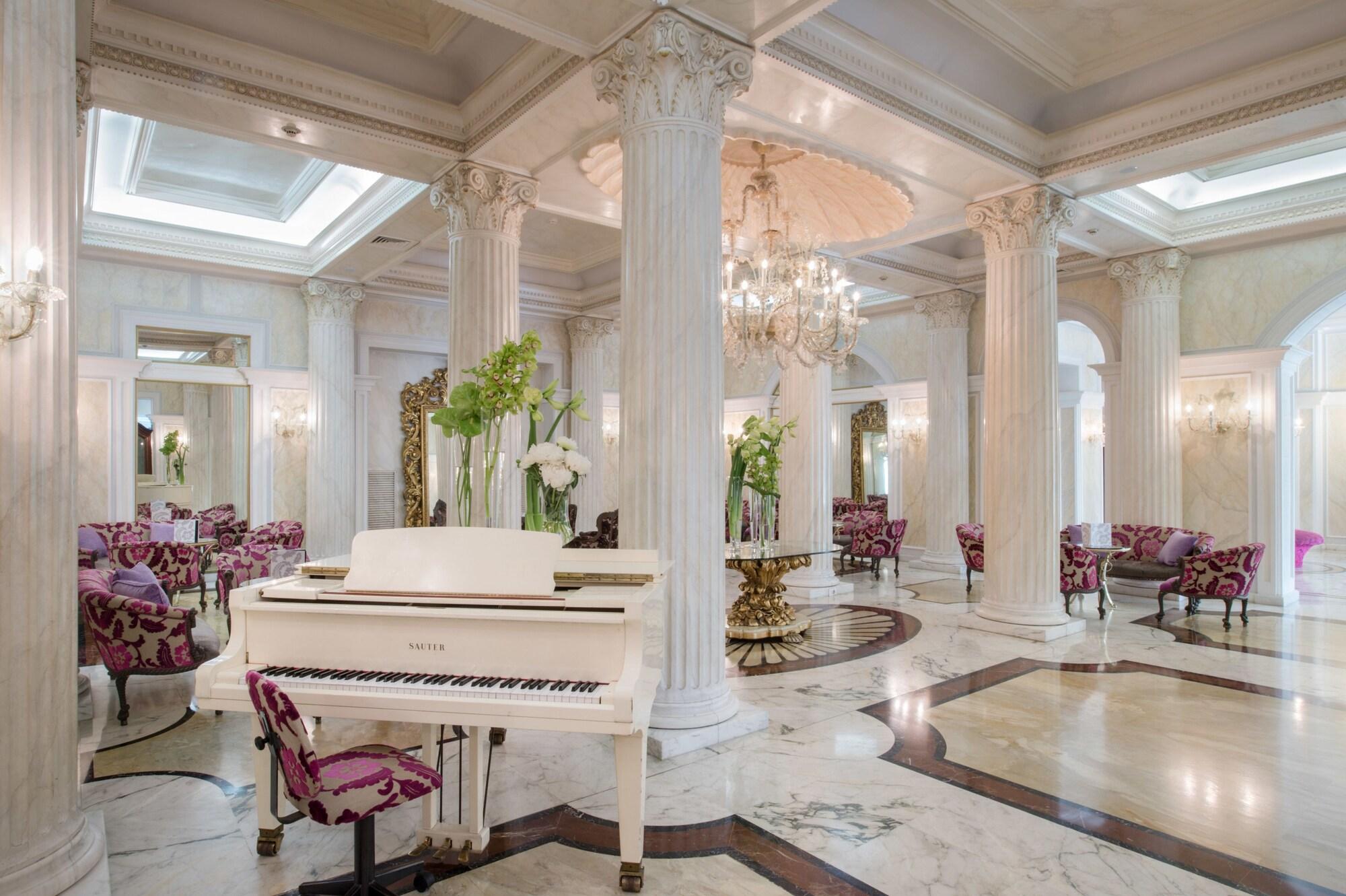 Vista Lobby Grand Hotel Des Bains