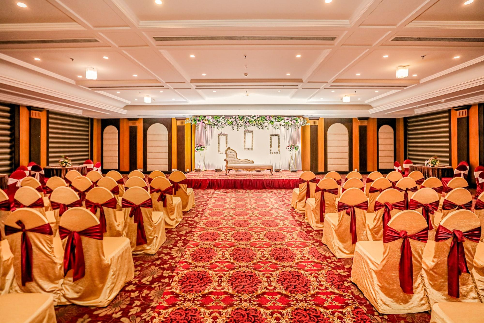 Salón de Baile Regenta Central Lucknow by Royal Orchid Hotels Limited