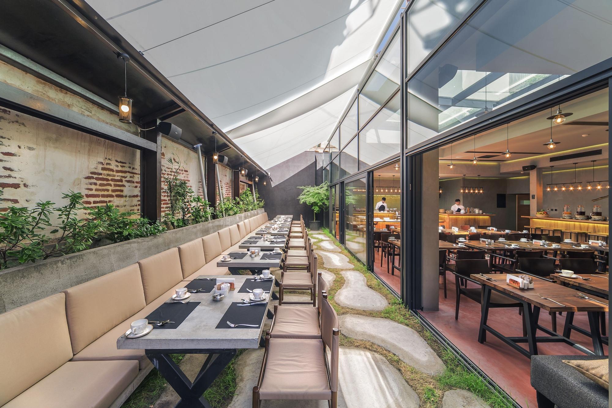 Restaurant Iota Hotel Tbilisi