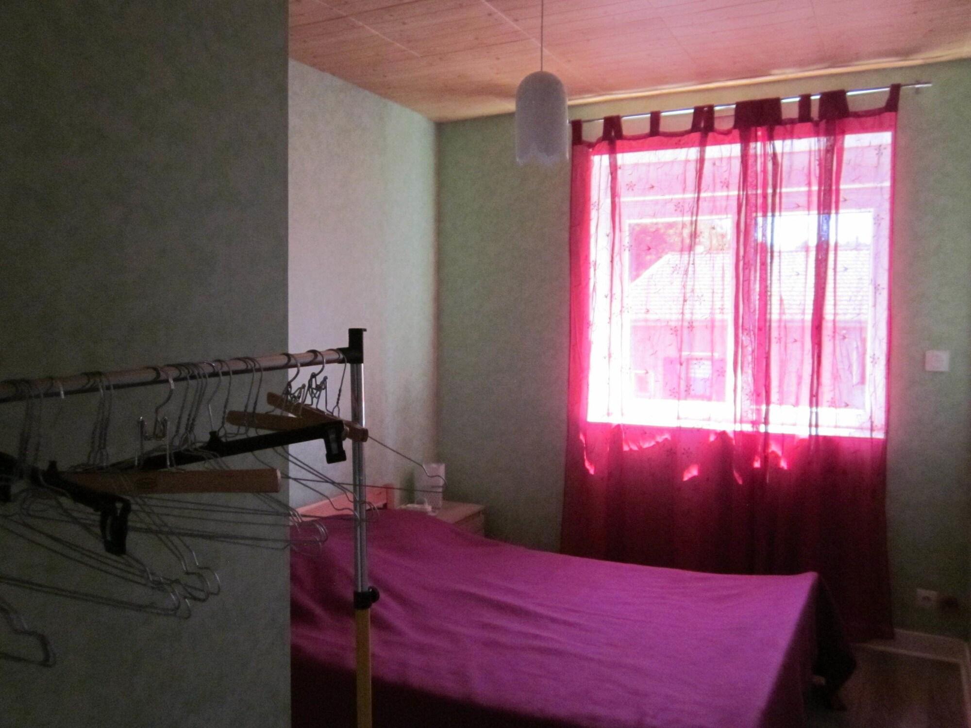 Habitación Chambres dans maison de vacances avec SPA extérieur
