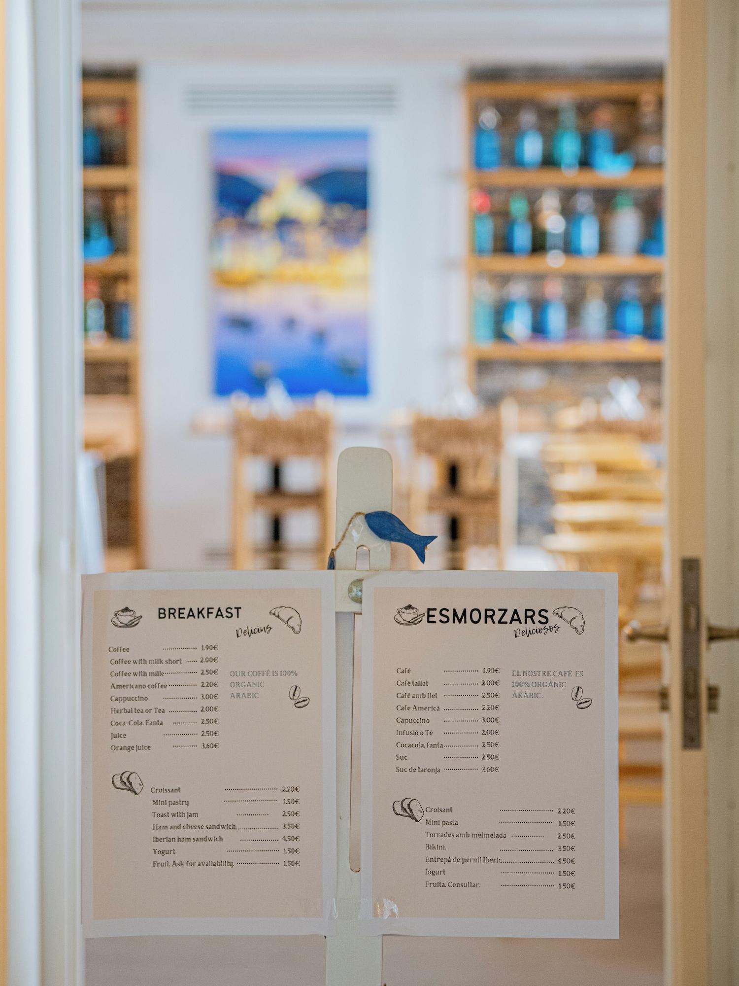Vista Lobby Hostal Marina Cadaqués