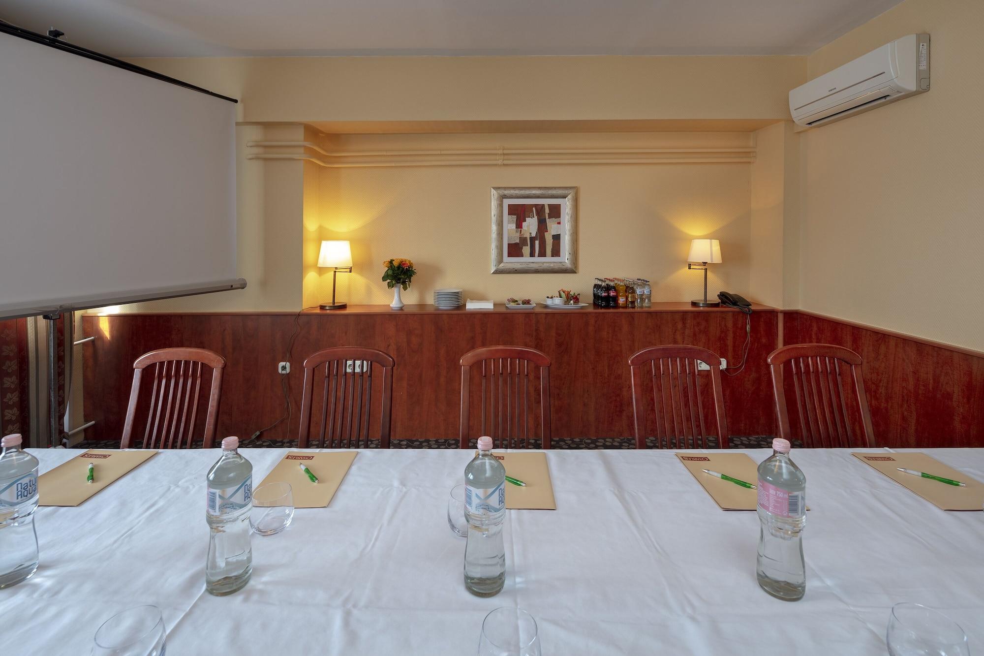 Sala de Reuniones Hotel Charles