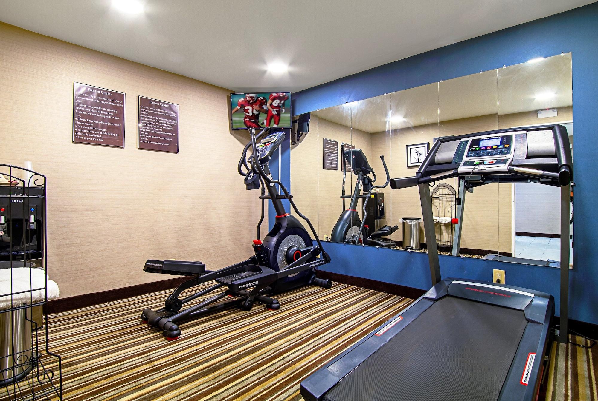 Gimnasio Red Roof Inn & Suites Greenwood, SC
