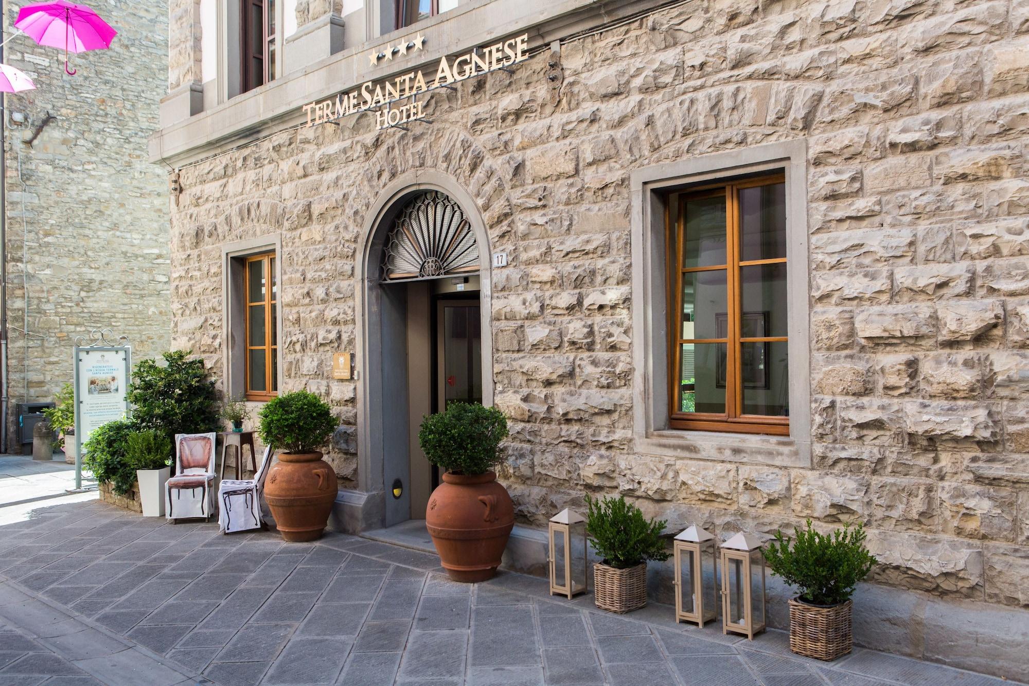 Vista Exterior Hotel Delle Terme Santa Agnese