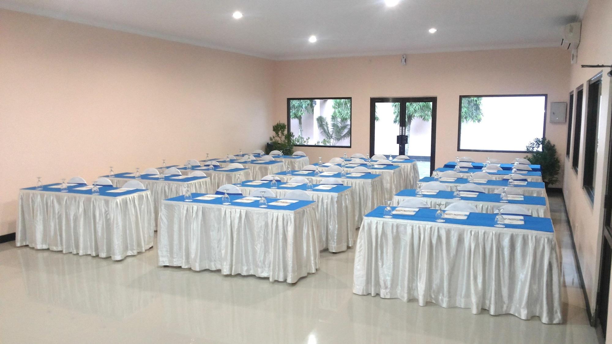Sala de Reuniones Atrium Resort & Hotel