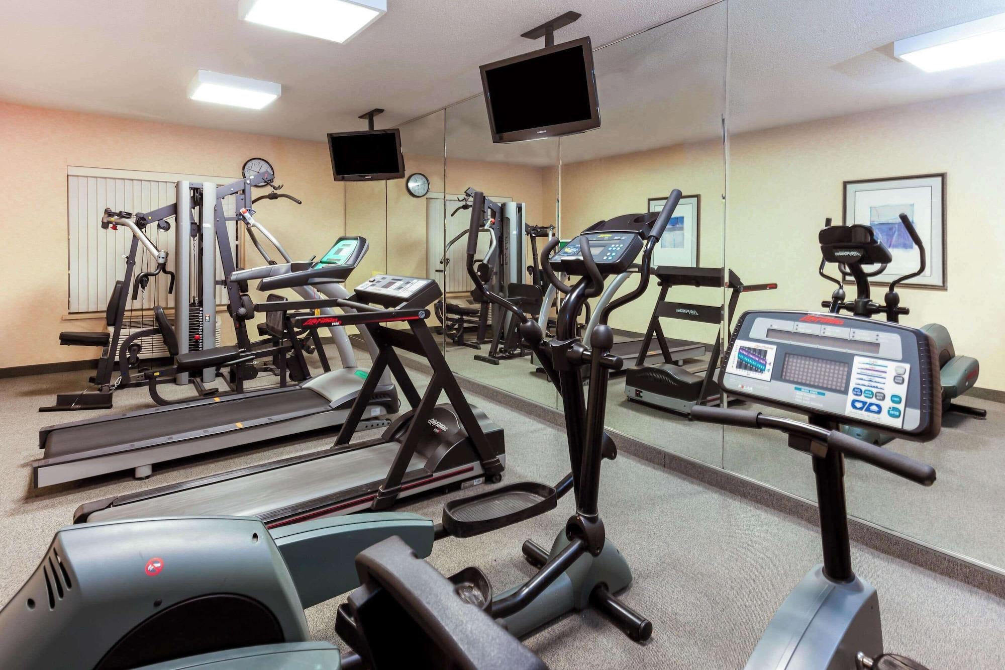 Gimnasio La Quinta Inn & Suites by Wyndham Milwaukee SW New Berlin