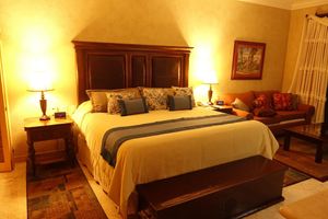 Alquiler Vacacional - UNBELIEVABLE VIEWS-EXTRA LARGE BALCONY FOUR LOUNGE CHAIRS 3 KING BEDS