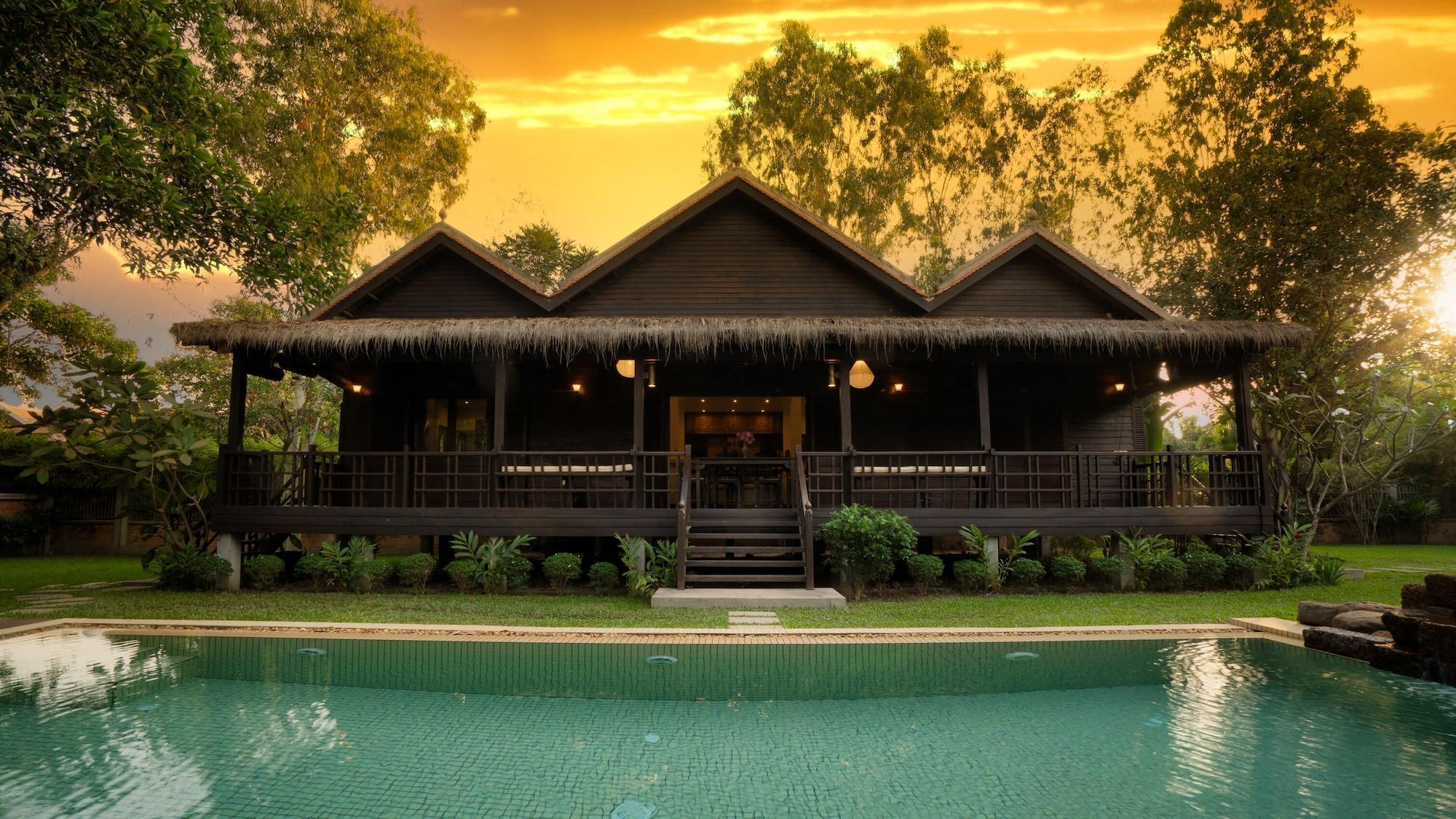 Bar/Salón O Little Tent de Koh Chang