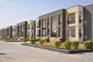 Alojamiento - Cambay Resort Jamdoli