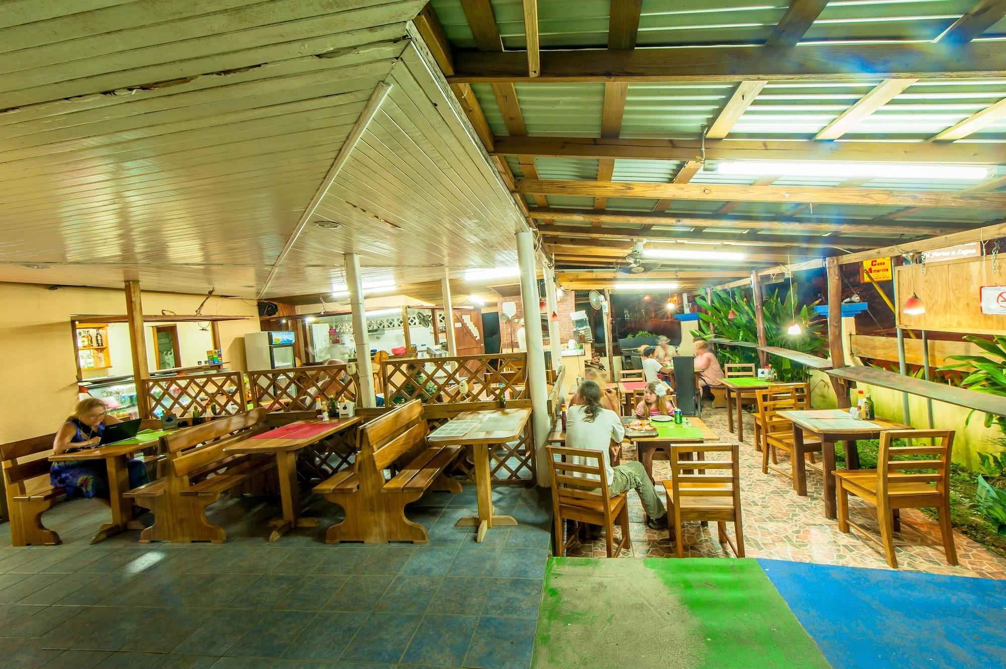 Bar/Salón Hotel Posada Los Delfines