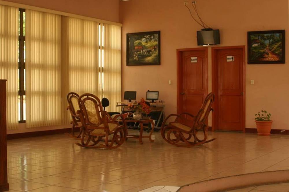 Vista Lobby Hotel Brial Plaza