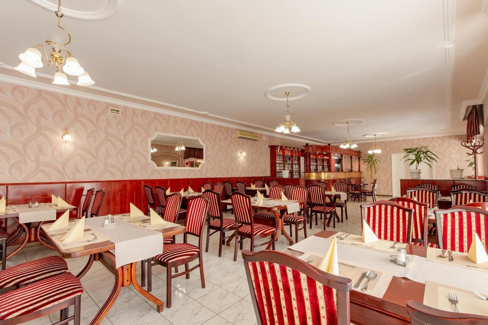 Restaurant Aqua Blue Hotel