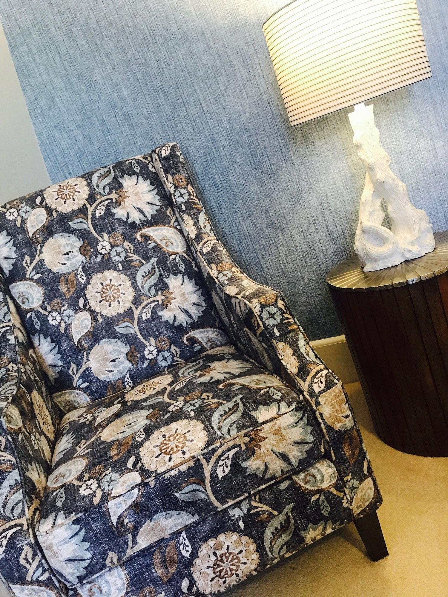 Comodidades del Alojamiento West End Inn
