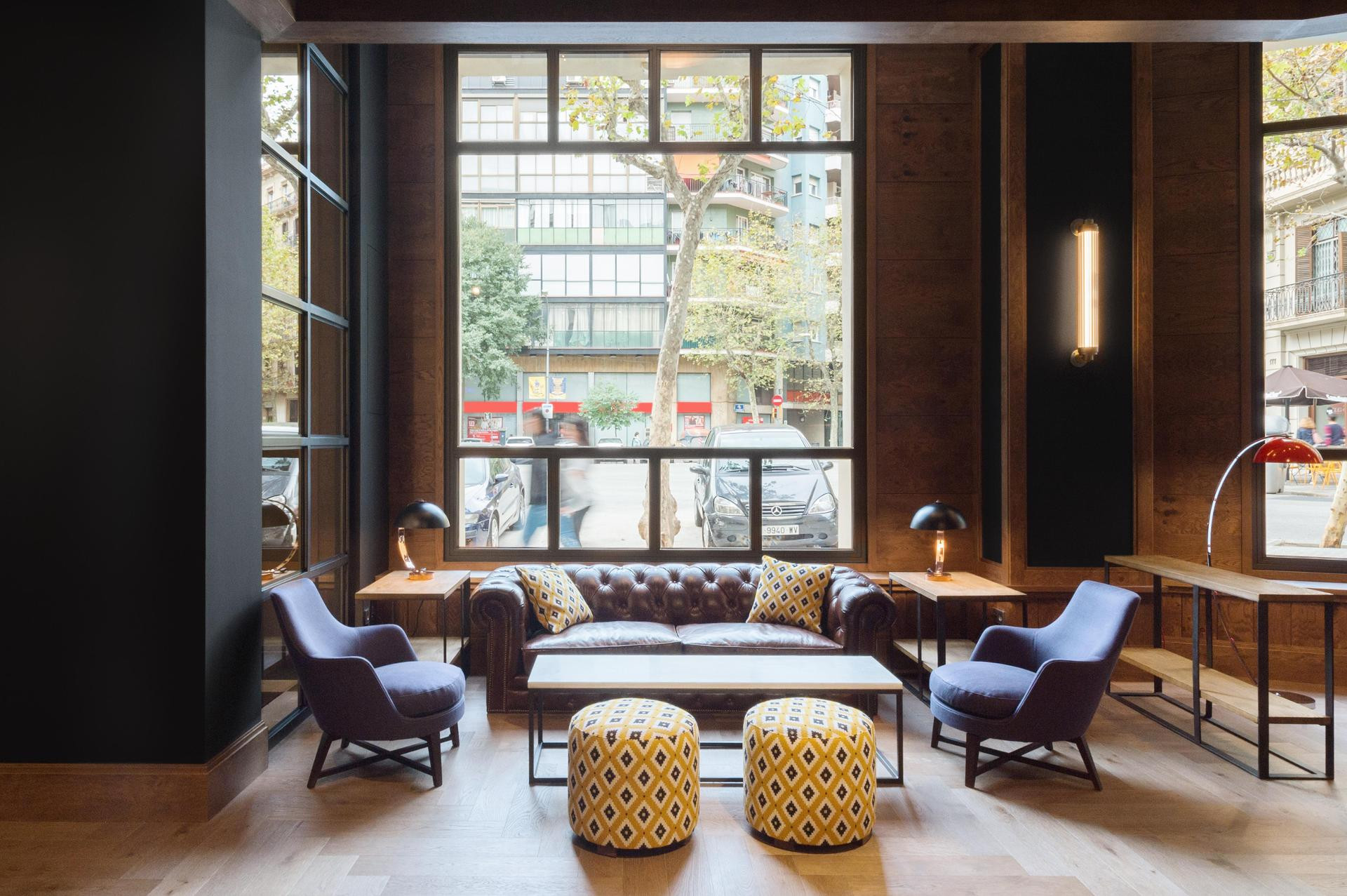 Vista Lobby The Corner Hotel