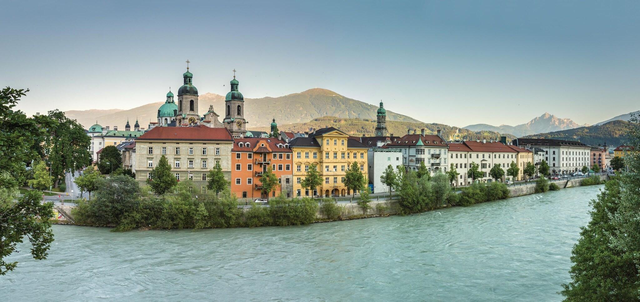 Vista Exterior Urban Inn