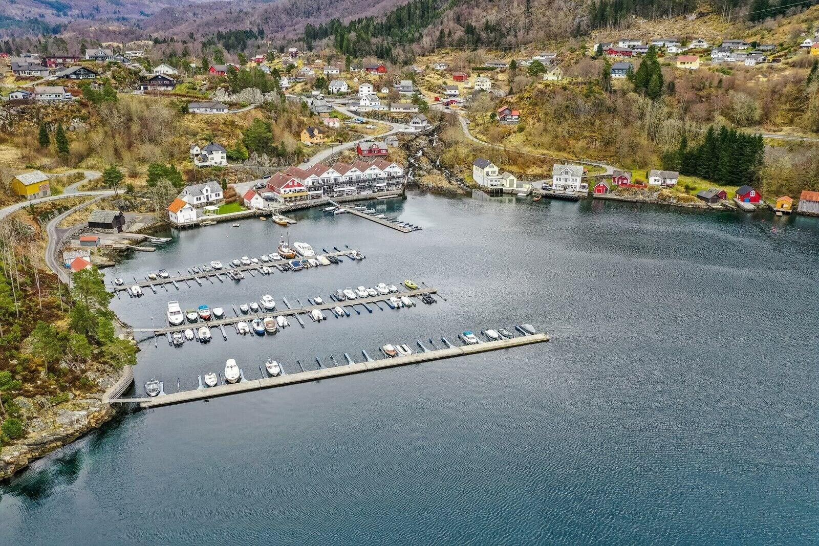 Varios Tysnes Sjø og Fritid