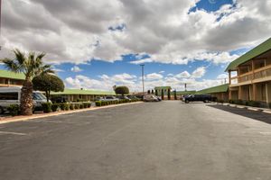 Alojamiento - Quality Inn And Suites