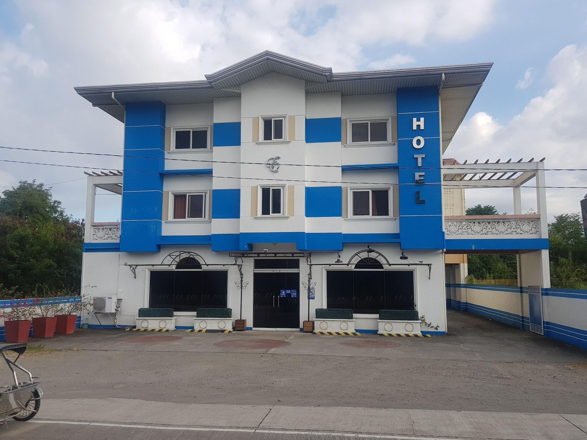 Vista Exterior Enriquez Hotel