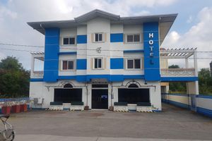 Alojamiento - Enriquez Hotel