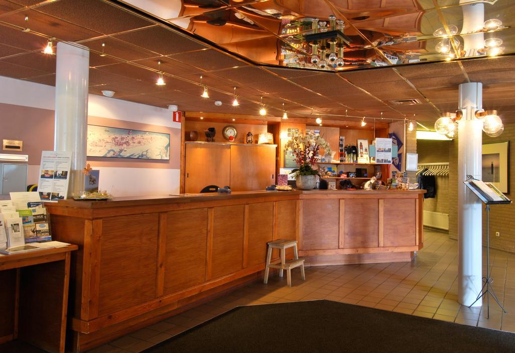 Vista Lobby Fletcher Hotel-Restaurant Amelander Kaap.