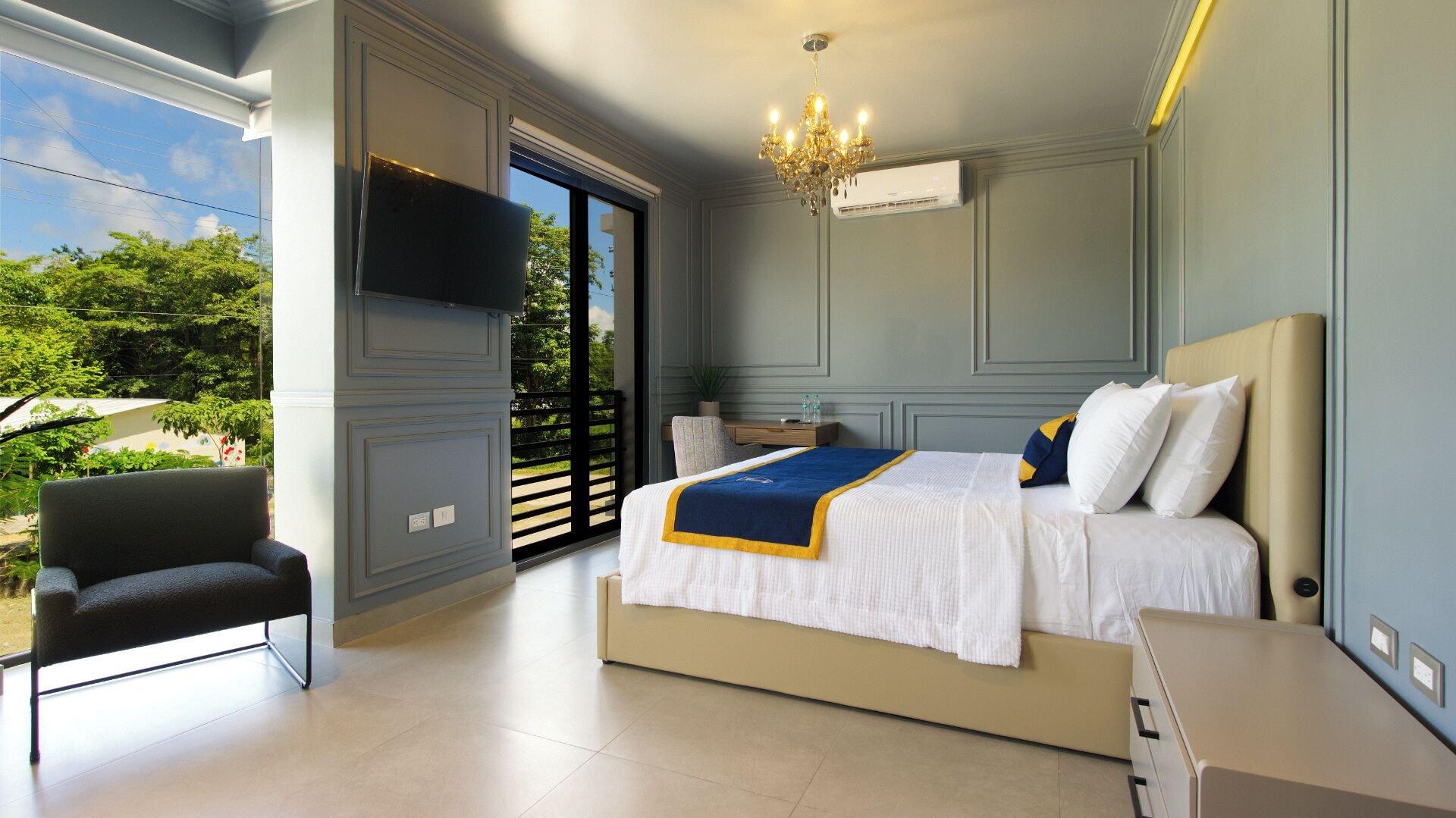 Varios Hotel Tiffany