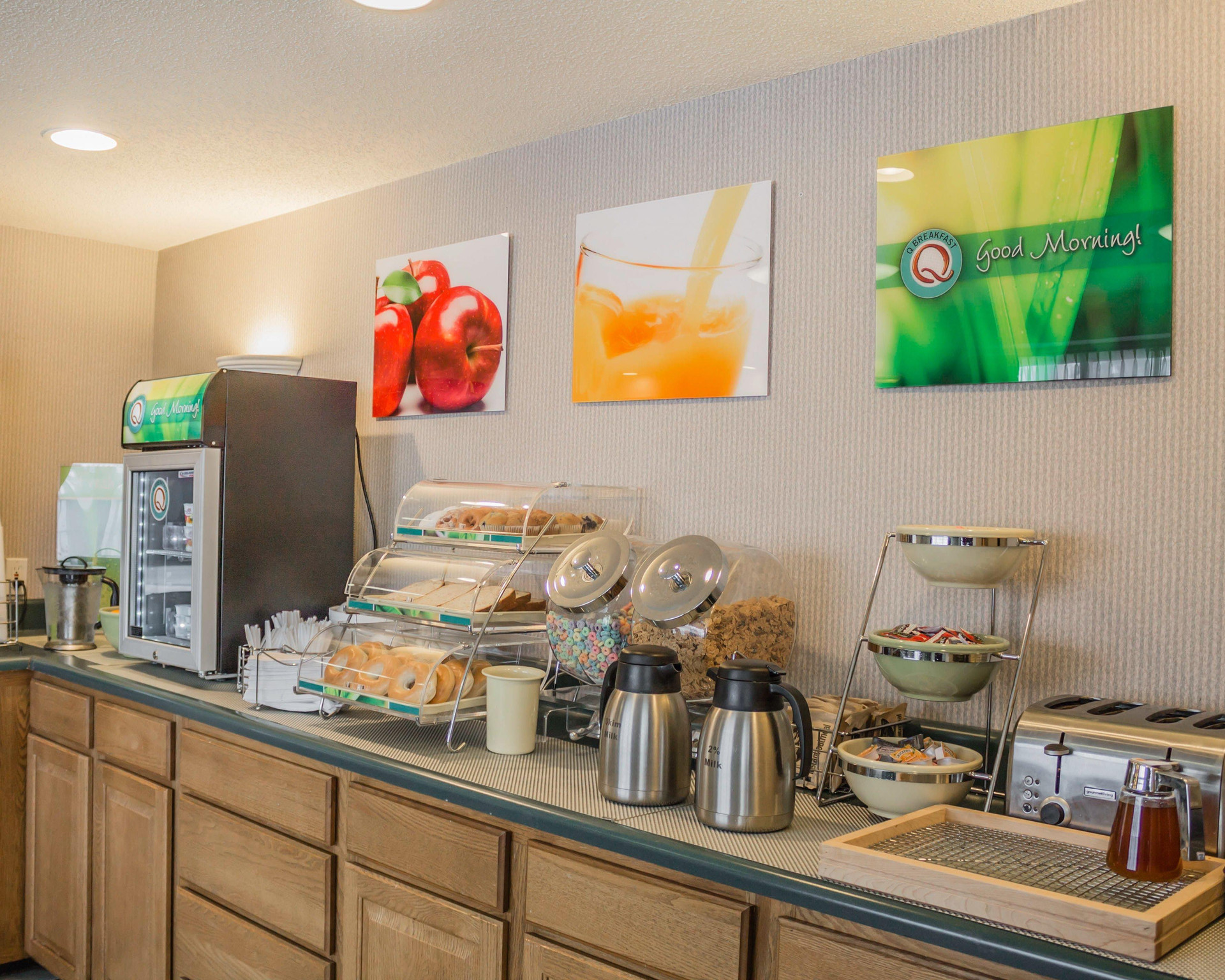 Restaurant Quality Inn & Suites