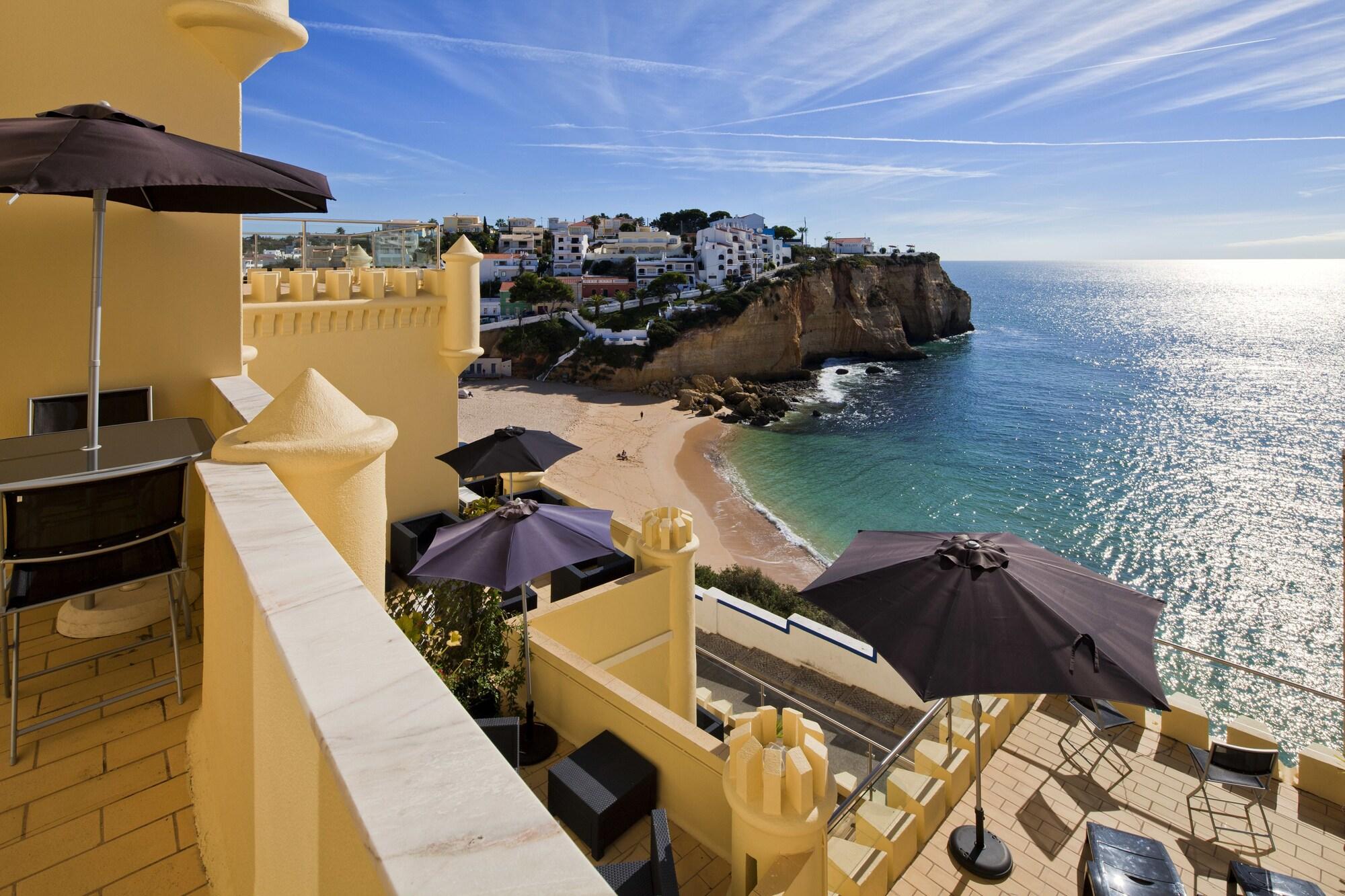 Vista Exterior Castelo Guest House