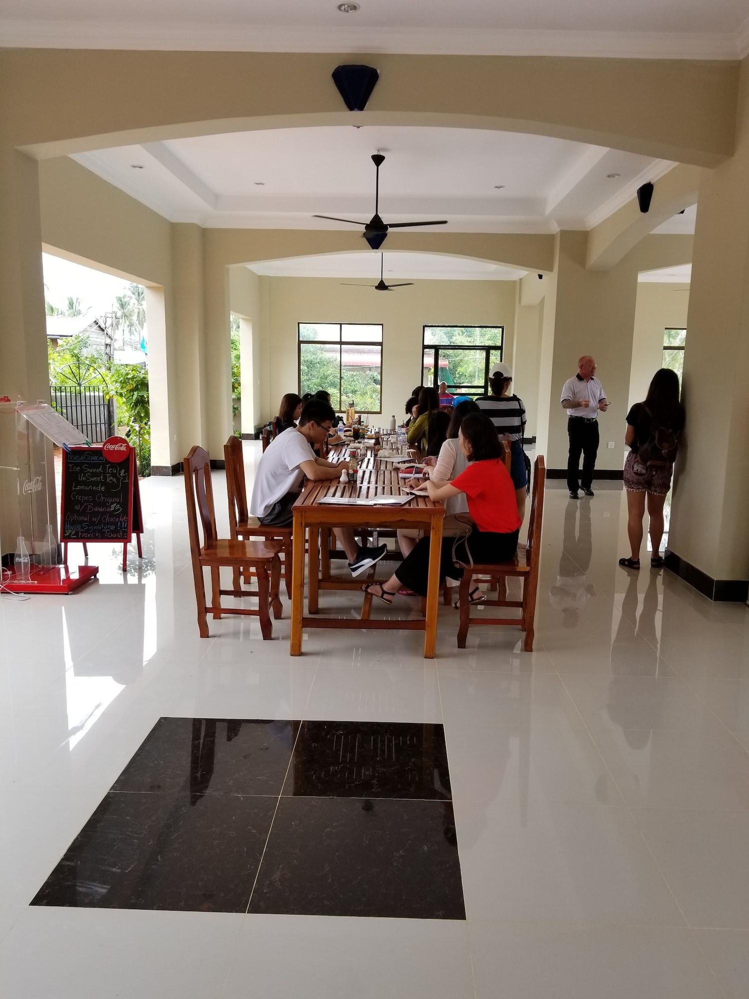 Vista Lobby Blue Diamond Guest House - Hostel