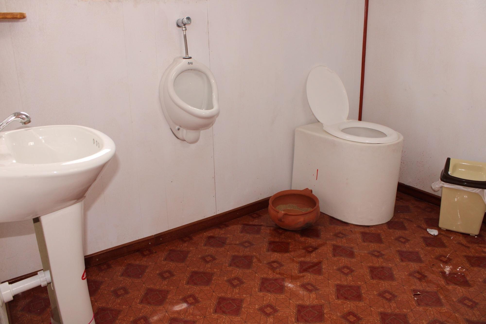 Equipamiento de Habitación Titicaca Floating Lodge