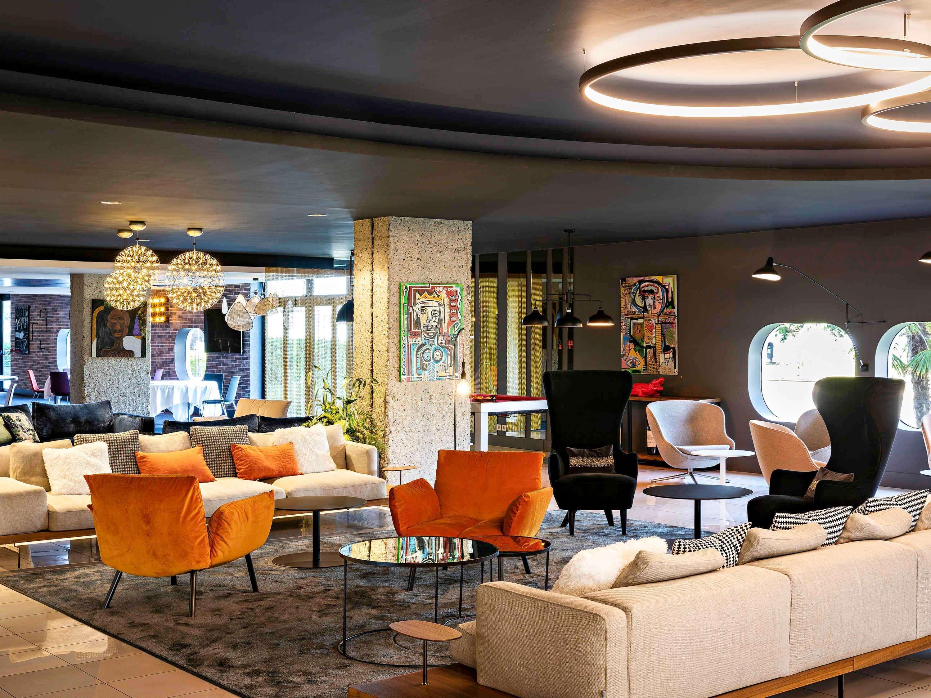 Vista Lobby Hotel Pullman Bordeaux Lac