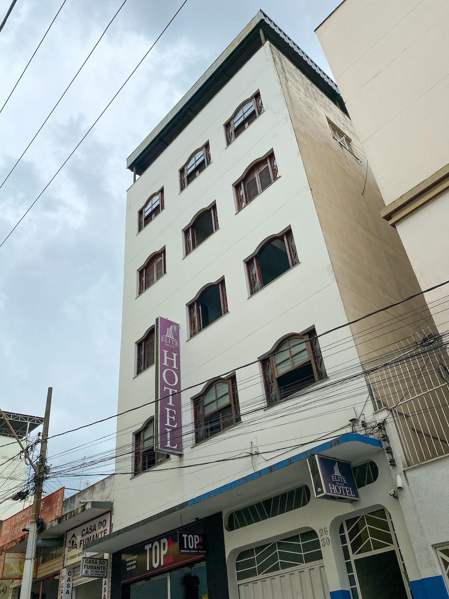 Varios Elite Palace Hotel