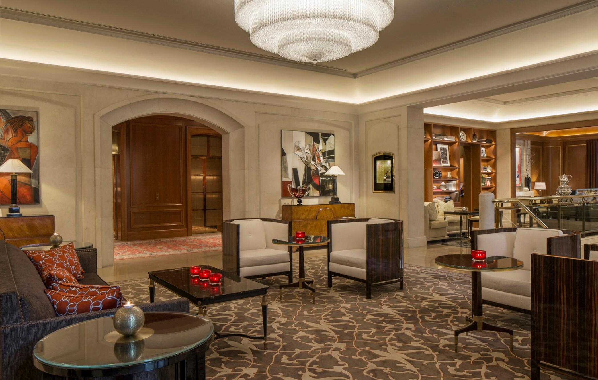 Vista Lobby Four Seasons Hotel Prague