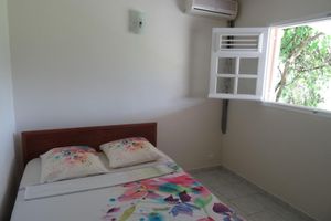 Alquiler Vacacional - F2 Bottom corner villa with veranda and trees