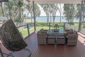 Alquiler Vacacional - Getaway Lakefront environmental House with Kayaks Water Views