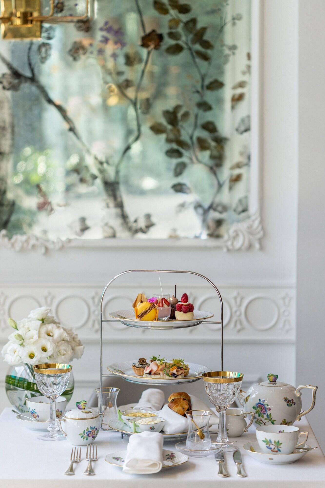 Vista Lobby Four Seasons Hotel Baku