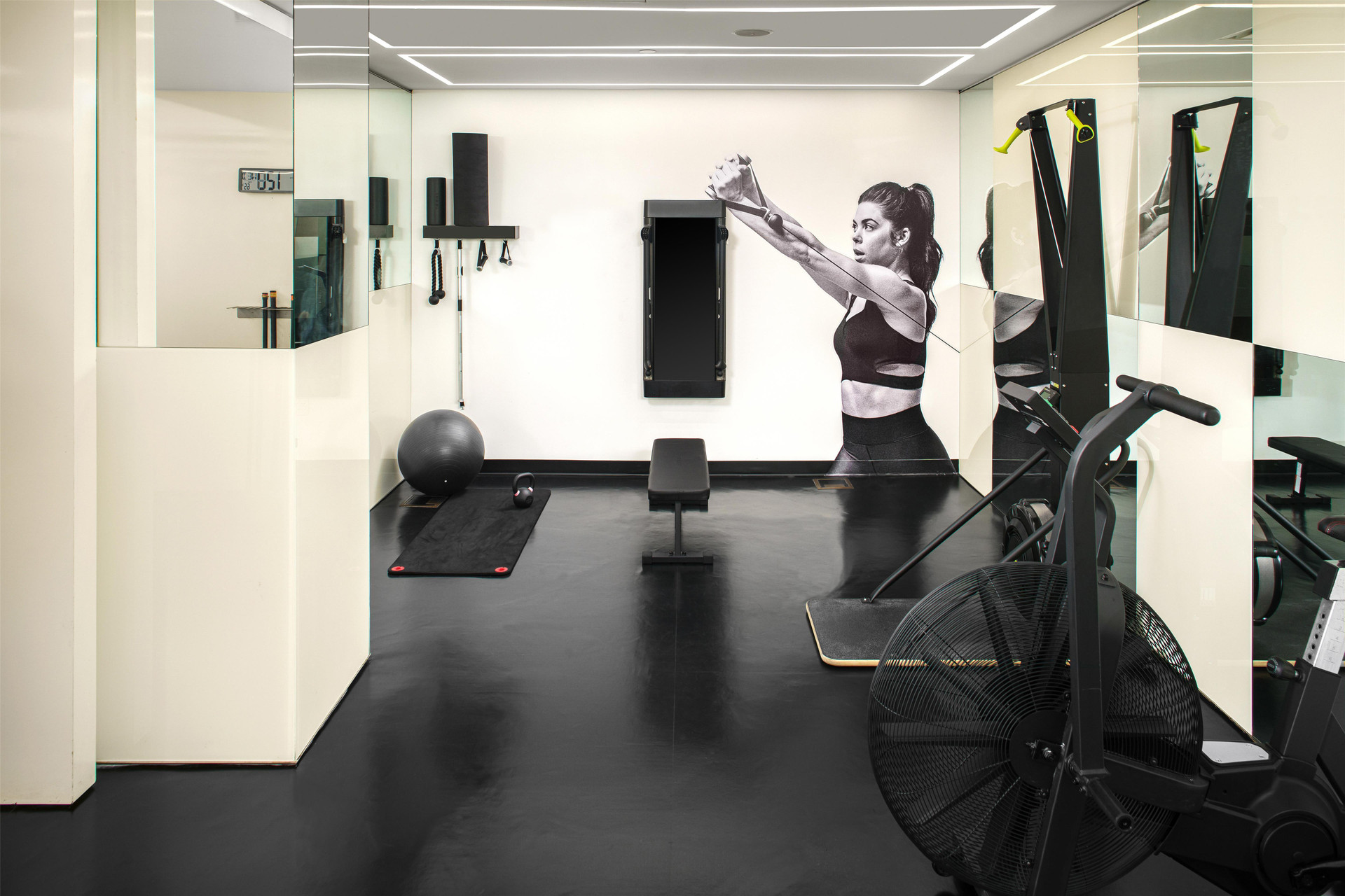 Gimnasio ANDAZ 5TH AVENUE, BY HYATT