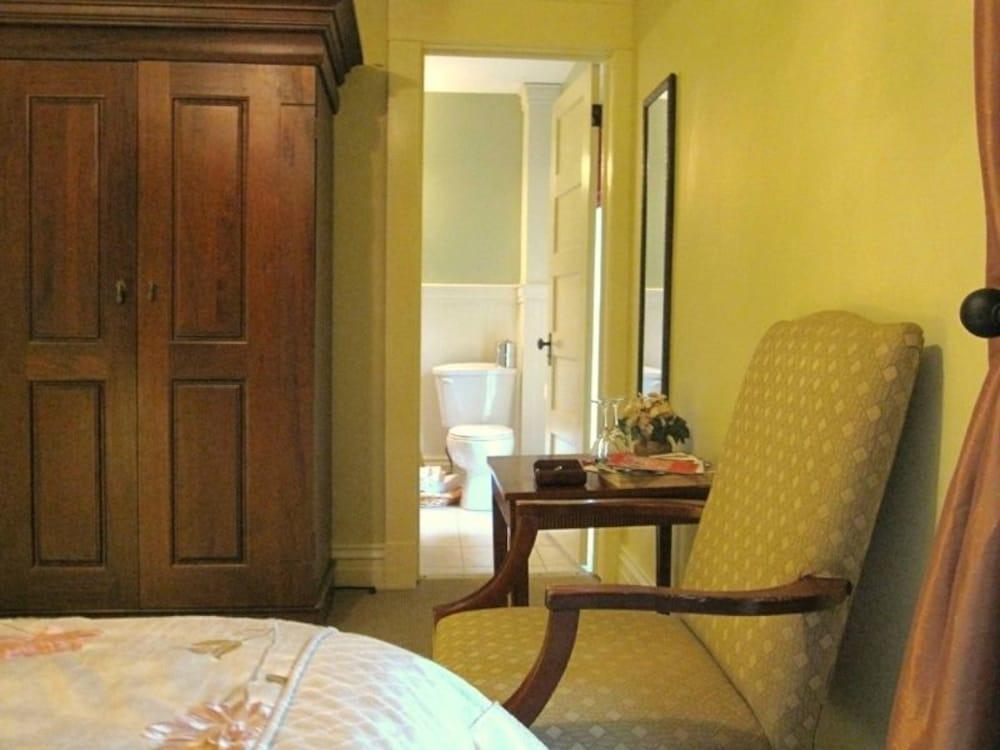 Set de Habitación The Red Coat Bed & Breakfast