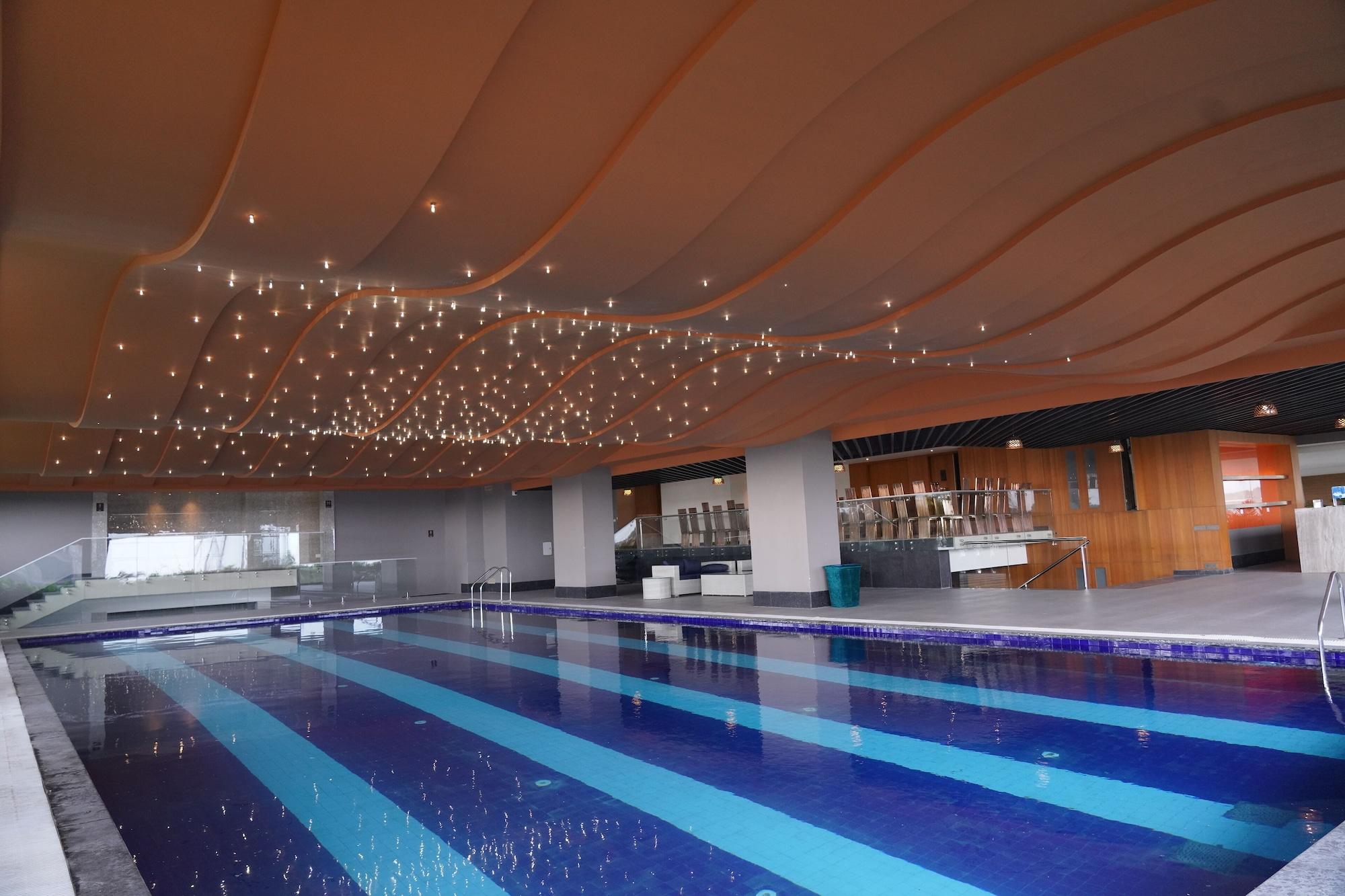 Vista Piscina Wyndham Chandigarh Mohali