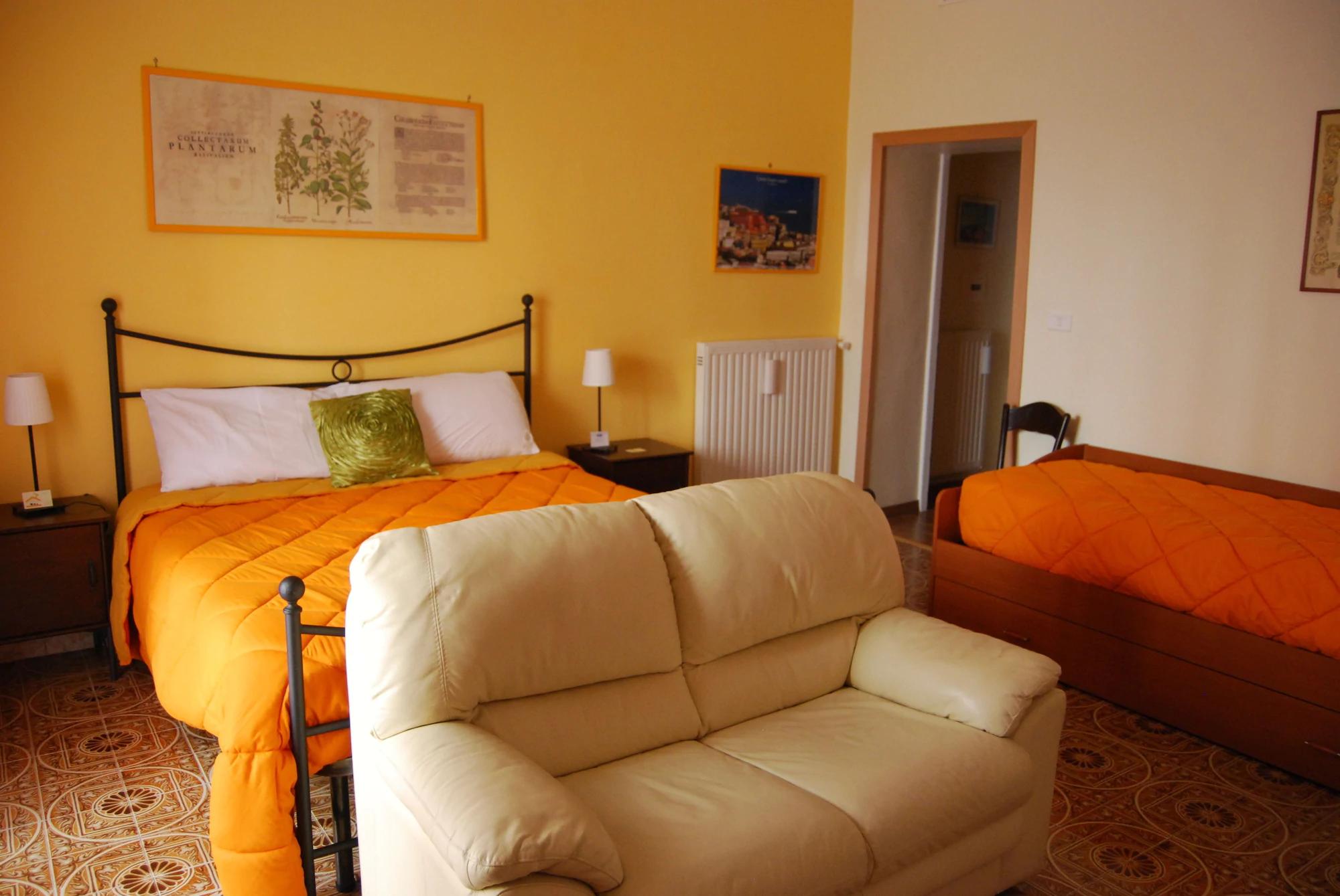 Varios Casa Mariella